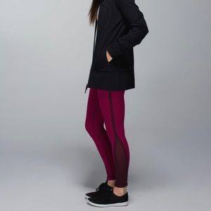 Lululemon Run: Pace Tight